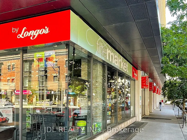 111 Elizabeth St #1037 — Photo 27