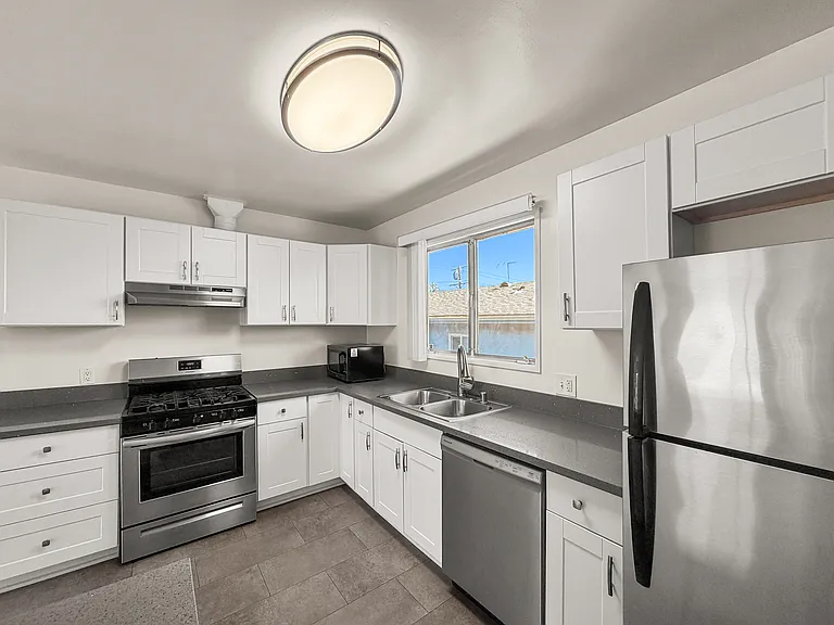 7955 W 1st St #6 — Photo 3