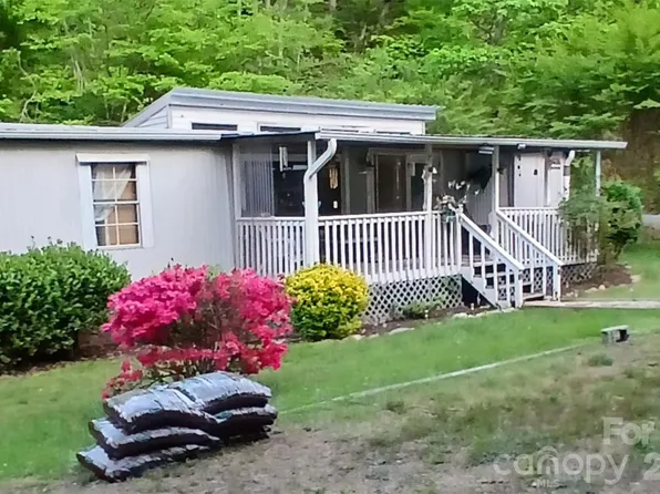 4230 Chimney Rock Rd, Hendersonville, NC 28792