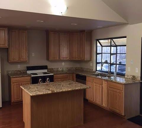 4th image of 6513 Skyview Dr