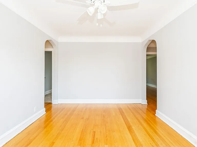 6751 N Artesian Ave #2C — Photo 8