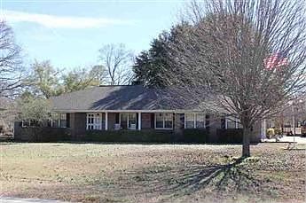 1st image of 124 N Tamie Cir