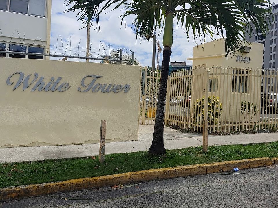 2nd image of 1049 Calle 3 SE #506