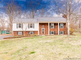 1460 Cedar Ln NW, Corydon, IN 47112