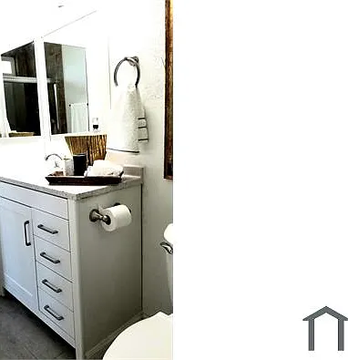 2316 Warfield Way #D — Photo 11