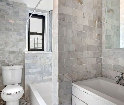 5th image of 92 Hawthorne St APT 10