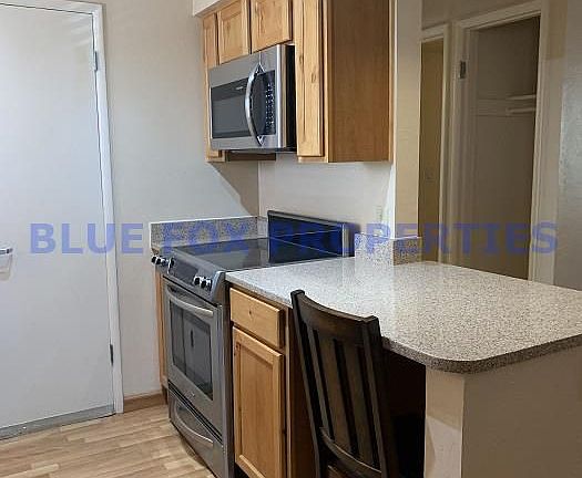 5th image of 55 N Cherry Ave
