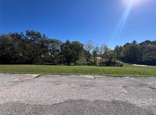14 Winkler Dr, Perryville, MO 63775