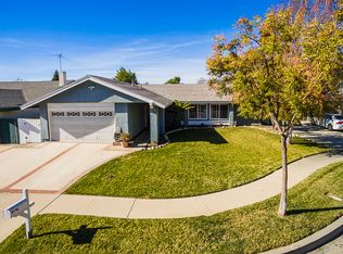 2479 N Cedarwood Cir, Simi Valley, CA 93063