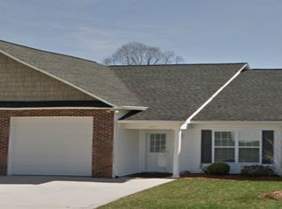 1677 Golden Cedar Ln, Newton, NC 28658