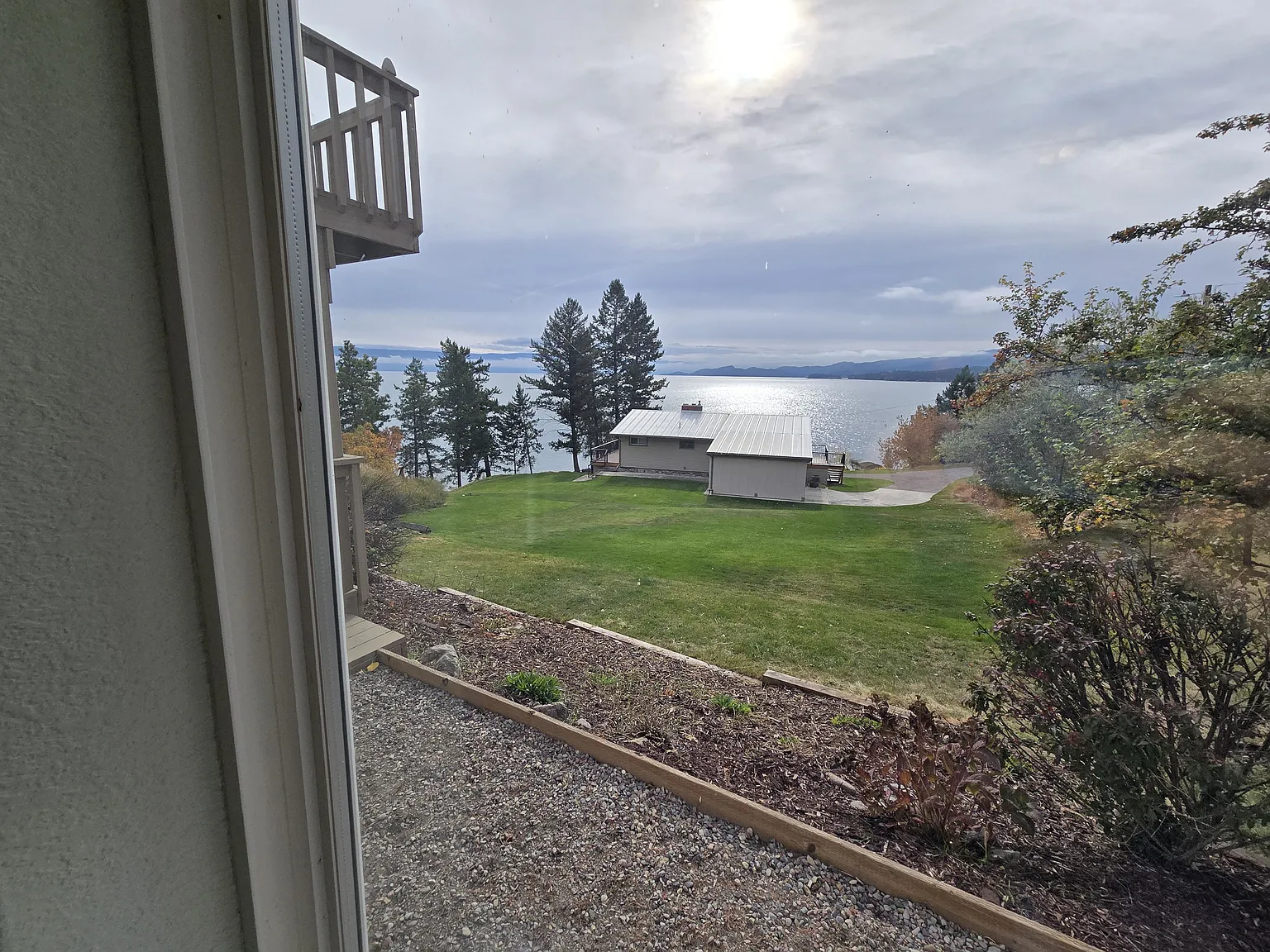 2 bed, $2,000 — Photo 4