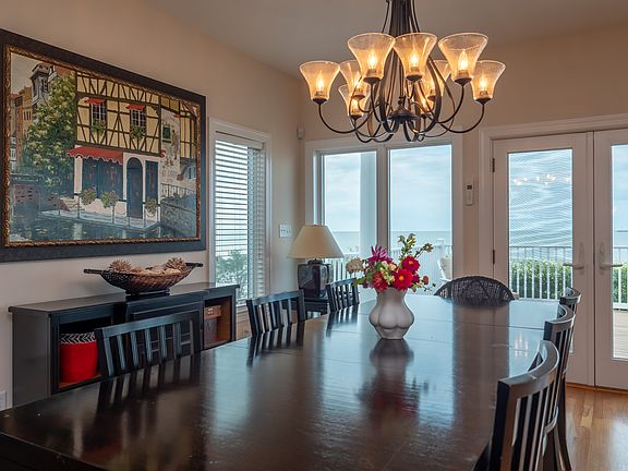 4th image of 108 Breakwater Reach