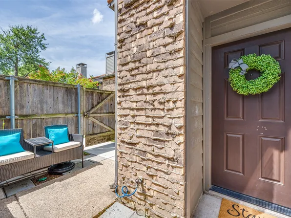 14800 Enterprise Dr APT 4C, Farmers Branch, TX 75234