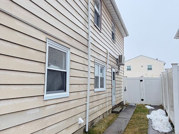 2nd image of 373 Katan Ave #B
