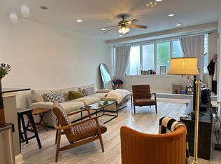 3157 S Emerald Ave, Chicago, IL 60616