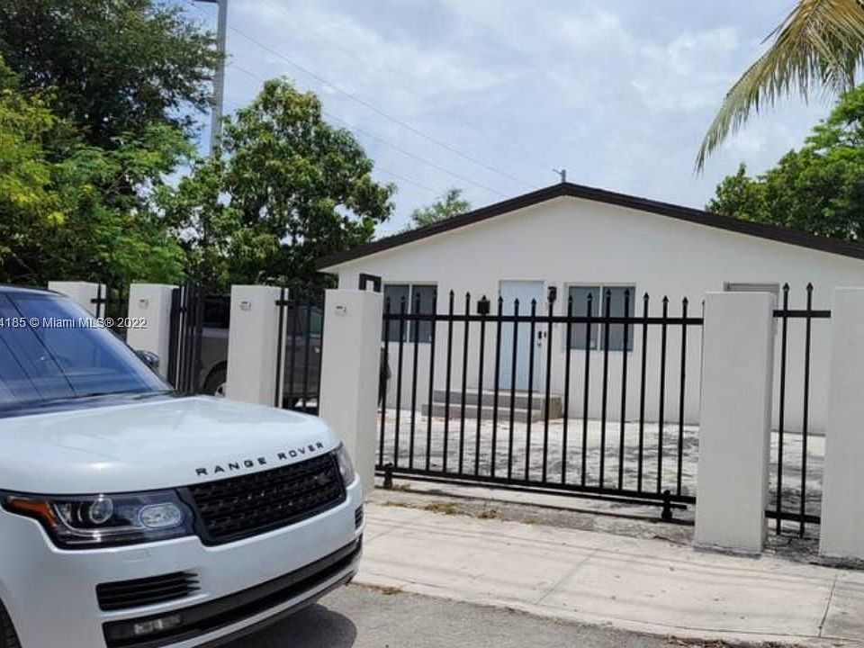 1st image of 312 NW 51st St #1