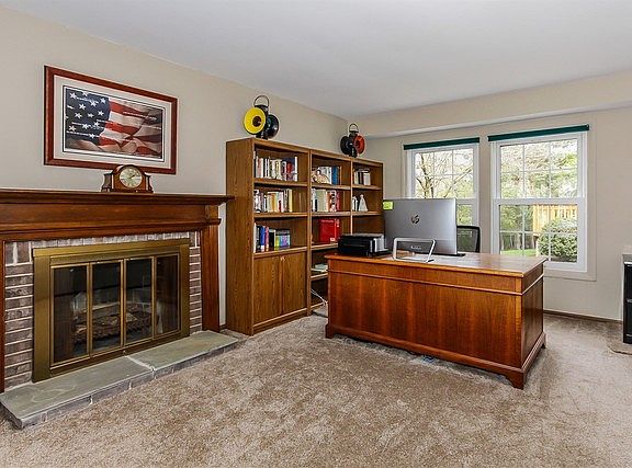 3rd image of 223 Alpine Dr