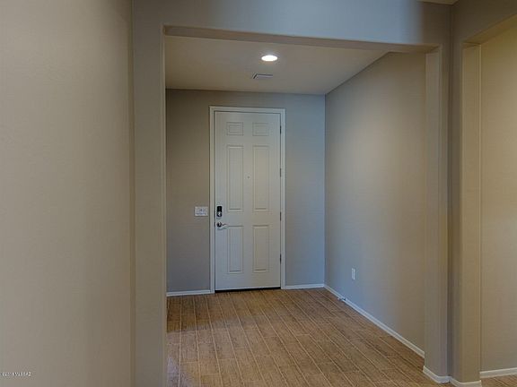 3rd image of 1257 E Stronghold Canyon Ln