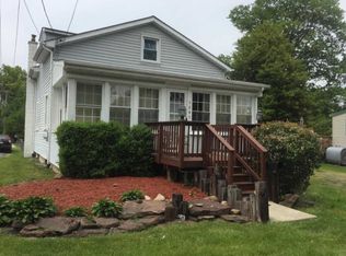 1207 River Rd, Croydon, PA 19021