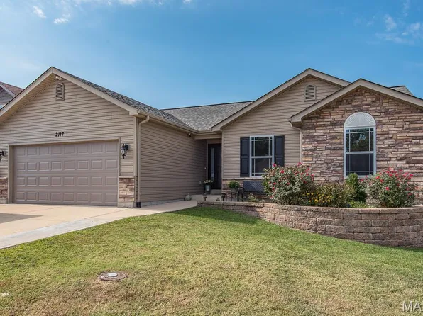 2117 Providence Park Ln, Herculaneum, MO 63048