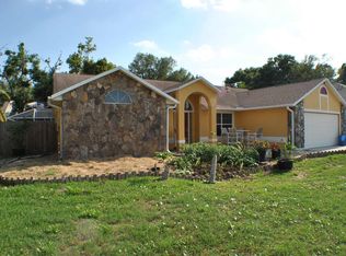 141 Oak Grove Ln, Merritt Island, FL 32952