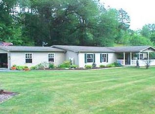 28 McJunkin Ln, Shelocta, PA 15774