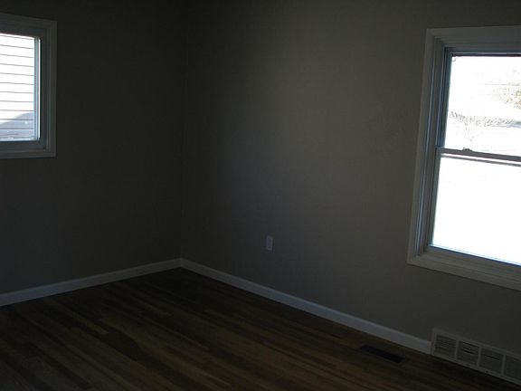2nd image of 617 Lake Ave