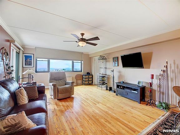 2nd image of 250 Gorge Rd APT 22F