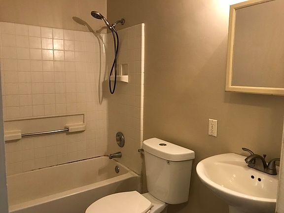 5th image of 4925 Cameron Ln