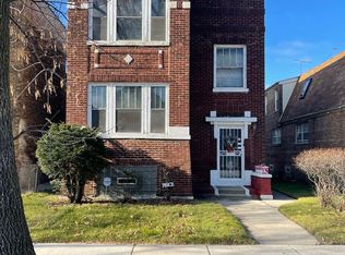 7950 S South Shore Dr, Chicago, IL 60617