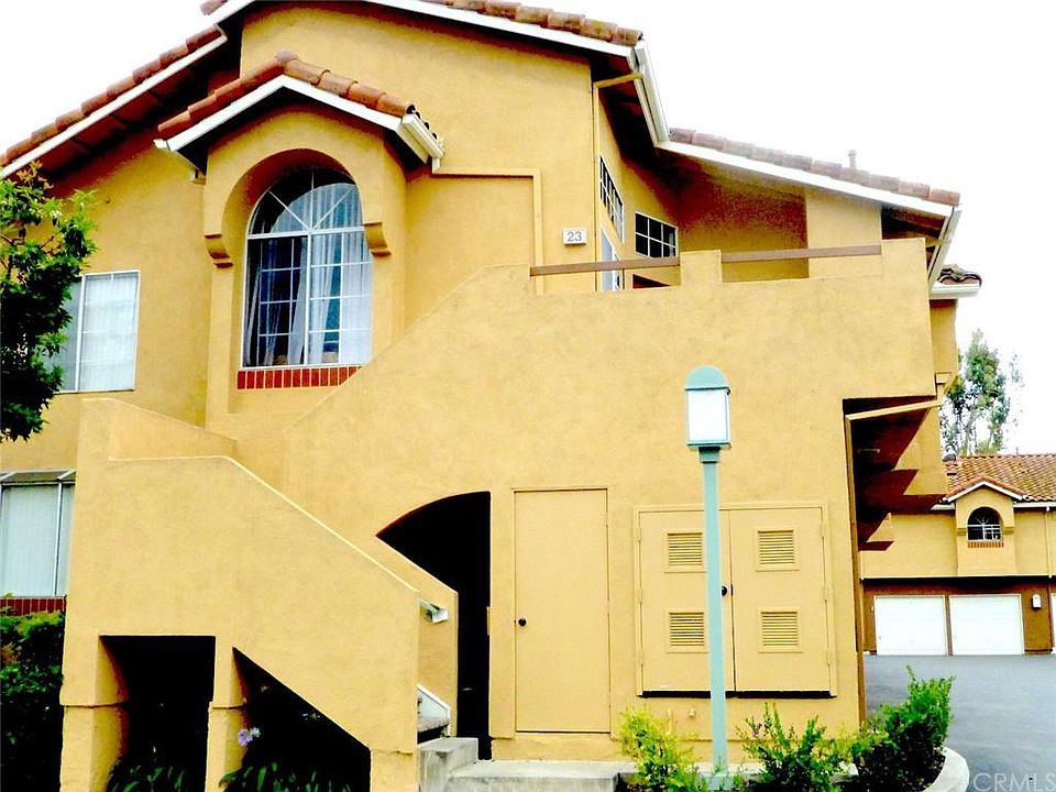 1st image of 23 Marbella Aisle