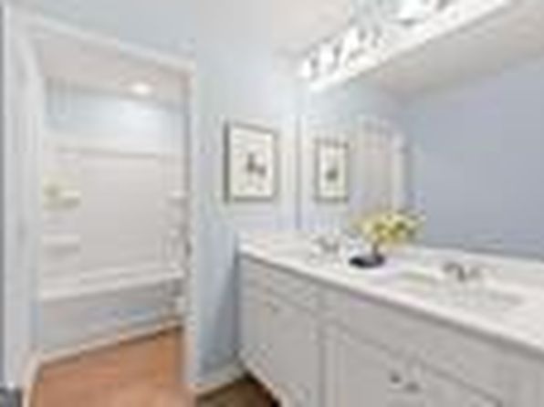5595 Rosehall Pl #178, Atlanta, GA 30349