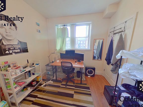 5th image of 61 Egmont St #U3