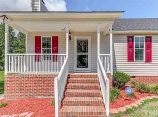 1318 Sasswood Ln, Zebulon, NC 27597