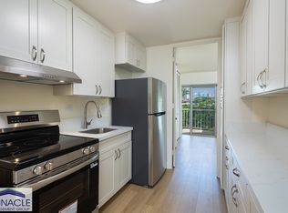 1516 Ward Ave APT 208, Honolulu, HI 96822