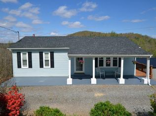 522 Mitchells Mill Rd, Claudville, VA 24076