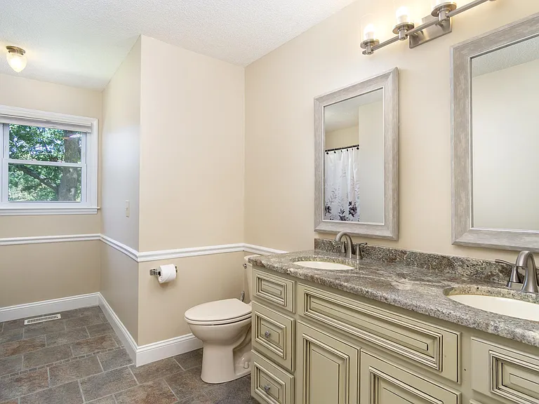 3136 Magnolia Dr — Photo 20