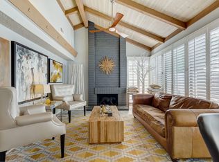 2487 S Gene Autry Trl UNIT F, Palm Springs, CA 92264
