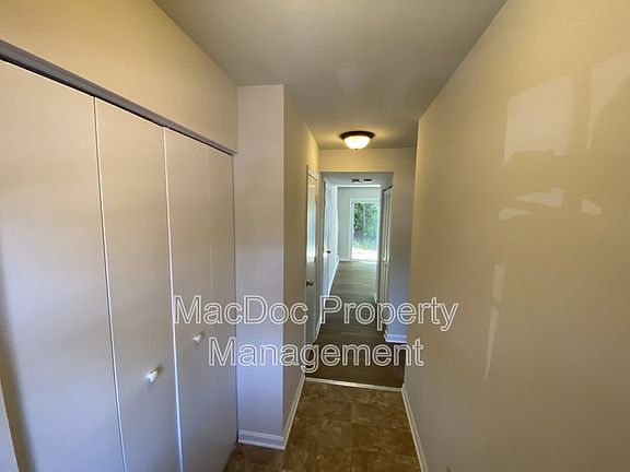 4th image of 104 Kings Mill Dr