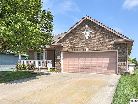 2nd image of 21422 Hancock Dr