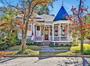 1804 Perry Ave, Wilmington, NC 28403