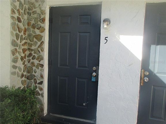 3rd image of 7634 61st St N APT 5