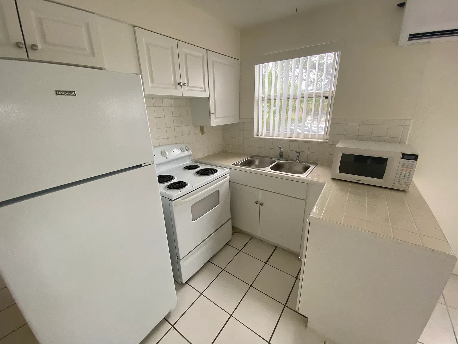 1 bed, 550 sqft, $900 — Photo 4