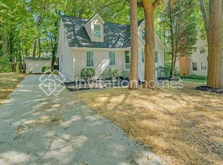 5806 Katrine Ct, Charlotte, NC 28208