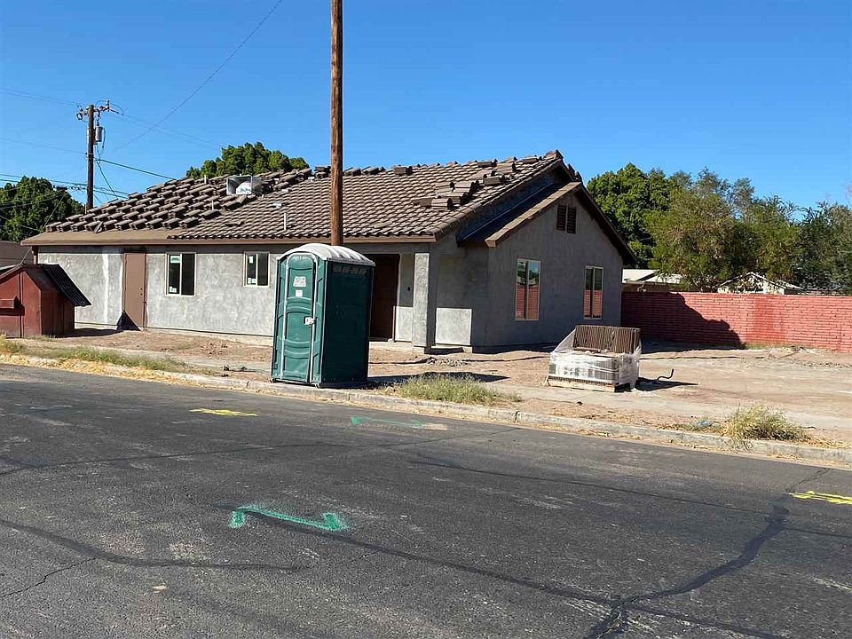 1st image of 496 S 16th Ave