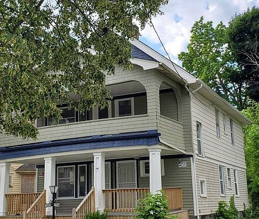 5th image of 12098 Chesterfield Ave #2