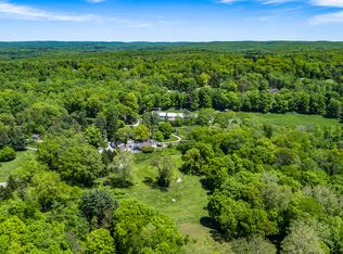 129 Katonahs Wood Rd, Katonah, NY 10536