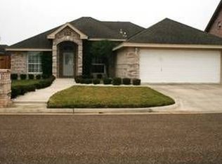 2221 Summerfield Ln, Harlingen, TX 78550