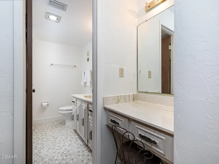 1415 Ocean Shore Blvd #M110 — Photo 15