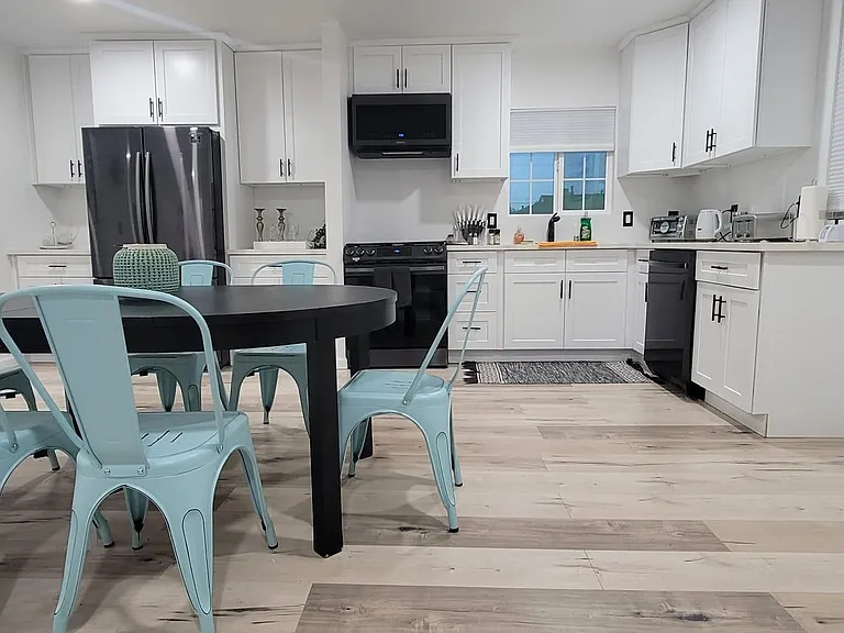 6725 Belmar Ave — Photo 35